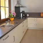 Zipperhof Apartman *